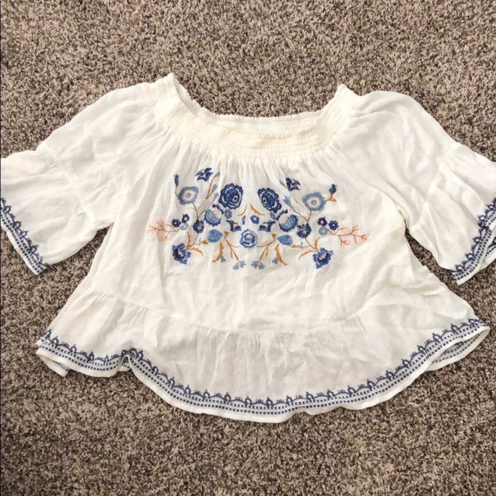Trumpet sleeve off the shoulder embroidered top